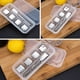 thumbnail image 4 of Juego de piedras para whisky de acero inoxidable de 8 • Cubitos de hielo reutilizables para bebidas • 304 Grado alimentario • Refrigeración sin dilución • Cubos fríos de 26mm con pinzas y caja, 4 of 5