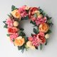 thumbnail image 2 of Corona de imitación de peonía de tela de seda, decoración de puerta, anillo de puerta, flor de seda, flor de imitación, decoración de pared, 2 of 7