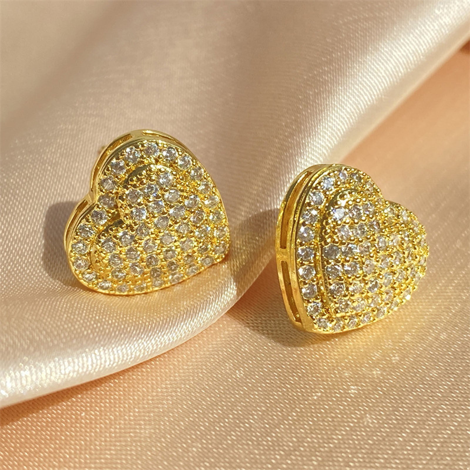 GOGDYS 2pc Shiny Geometric Love Heart Shaped Earrings, Full