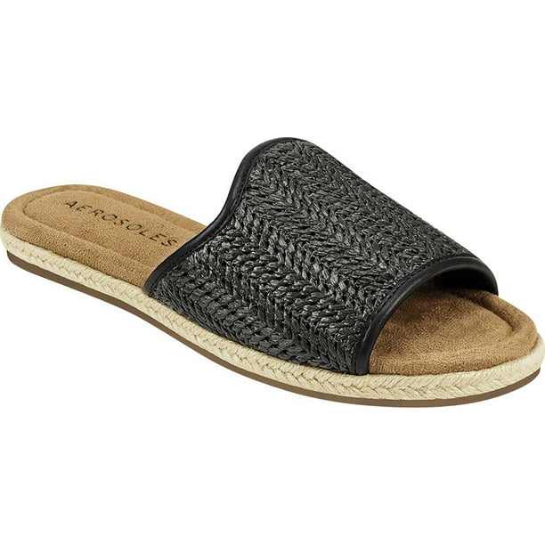 sorel in and out