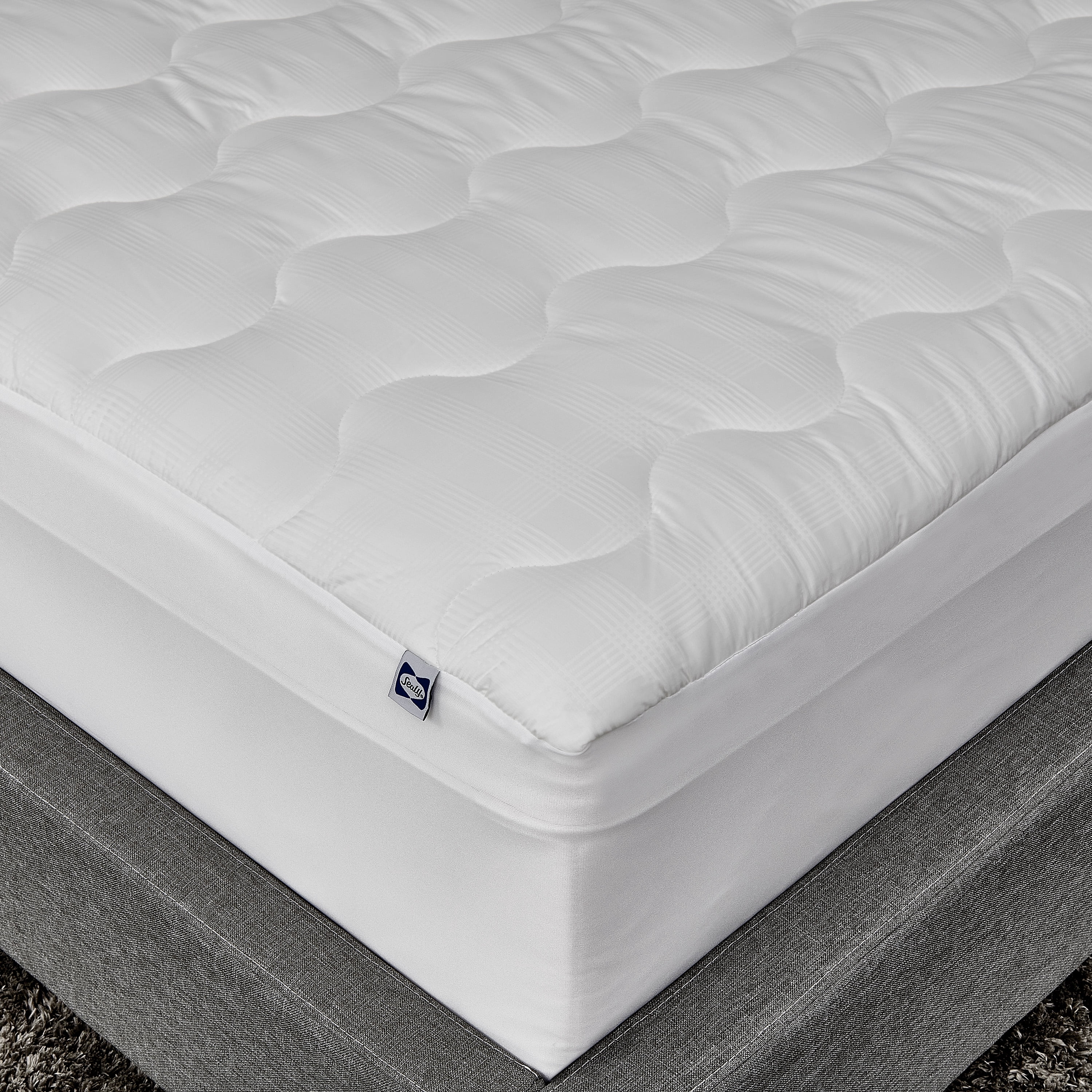 Sealy Spa Luxury, couvre-matelas ajusté surrembourré, confort indulgent, Grand lit