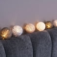 thumbnail image 4 of Cadena de luces de bolas de algodón con pilas - 3M 20 luces de cadena de bolas LED Luz de pared interior Luces de Navidad Decoración para bodas, habitaciones, hogares, fiestas, 4 of 7