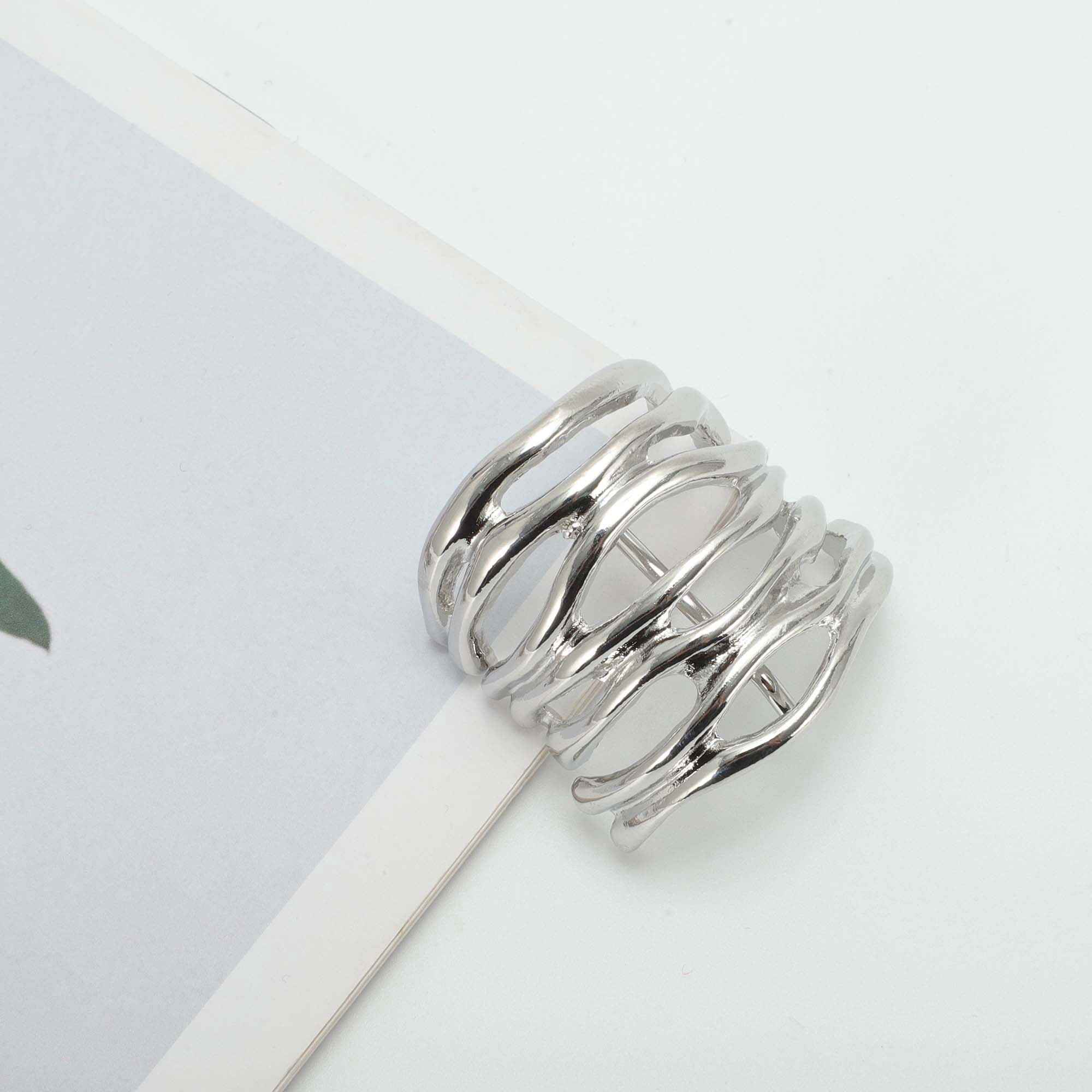 Unique Bargains Irregular Hollow U-shaped Ponytail Buckle Hair Clip for Women Silver Tone