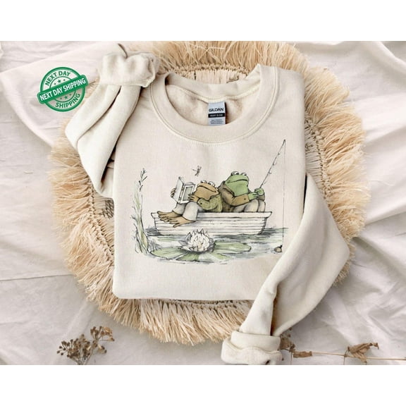 Frog 90s Graphic Sweatshirt, Unisex Oversize Cotton Toad Sweatshirt, Nature Sweater, Frog Hoodie, Book Lovers Hoodie