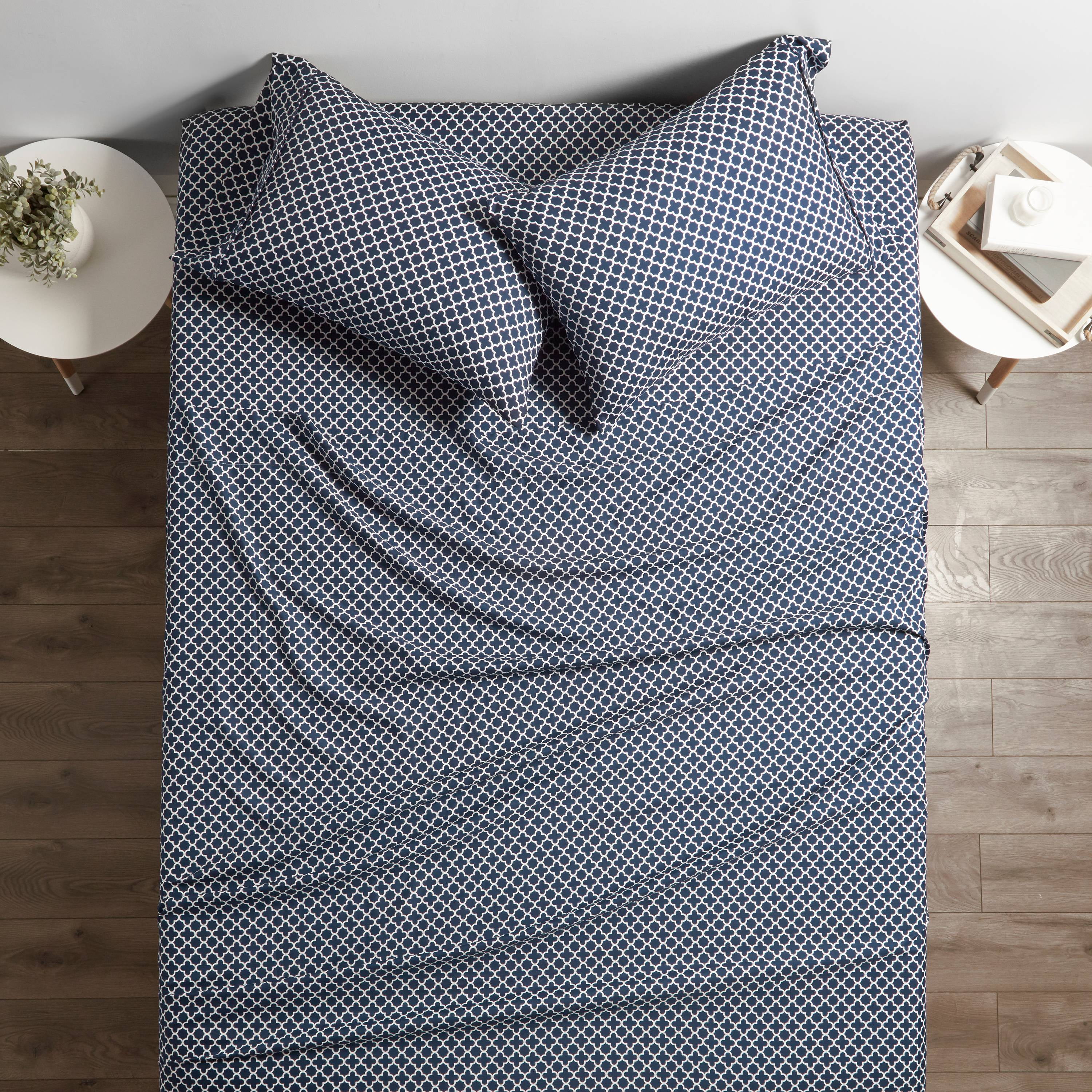 Noble Linens 3 Piece Pattern Microfiber Bed Sheets Set, Navy Quadrafoil, Twin