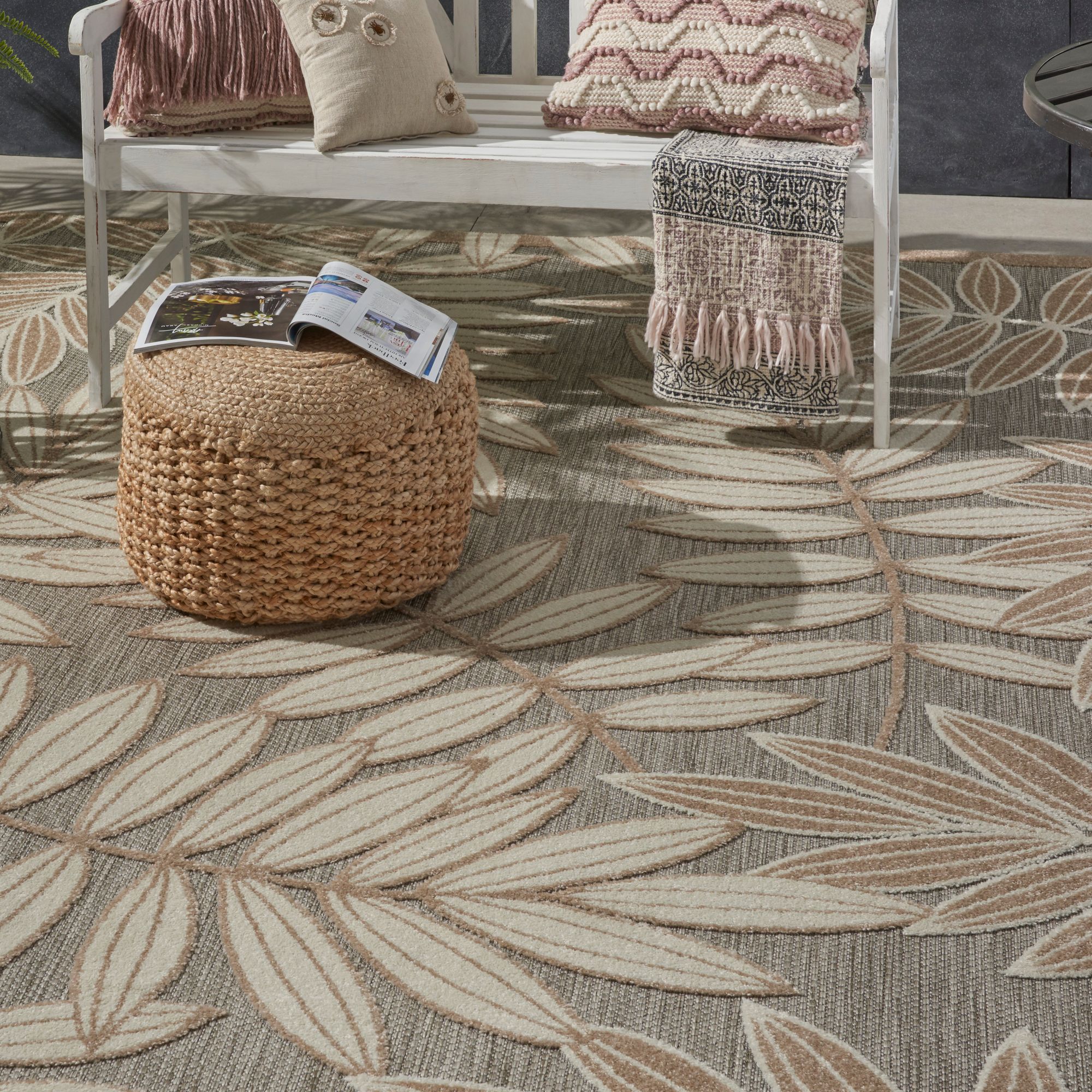 Nourison Aloha 7'x10' Indoor/Outdoor Area Rug photo 3