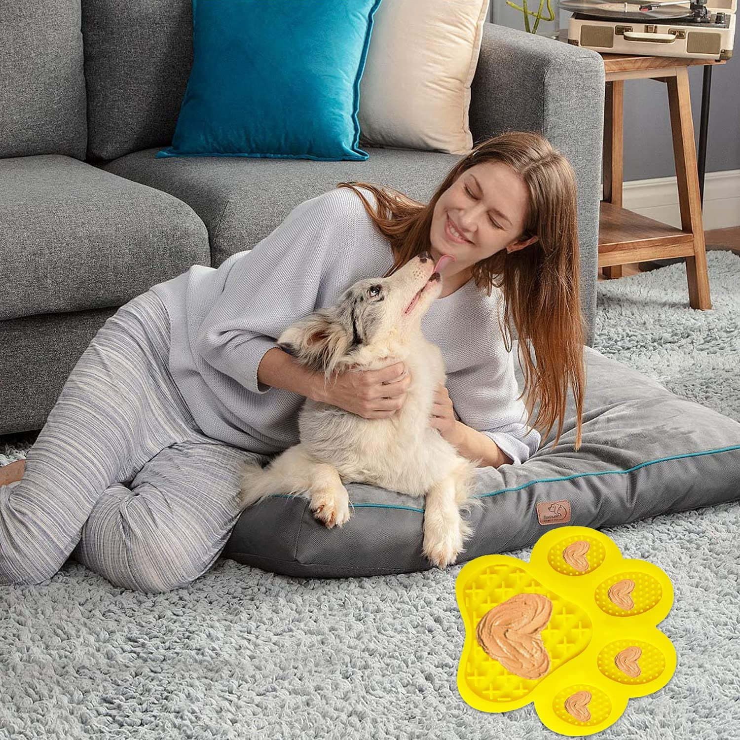 Dog Licking Mat Dog Licking Cushion Silicone Dog Licking Pads with Suction Cups Slow Feeding Dog Licking Mat for Dog Bathing Red Walmart