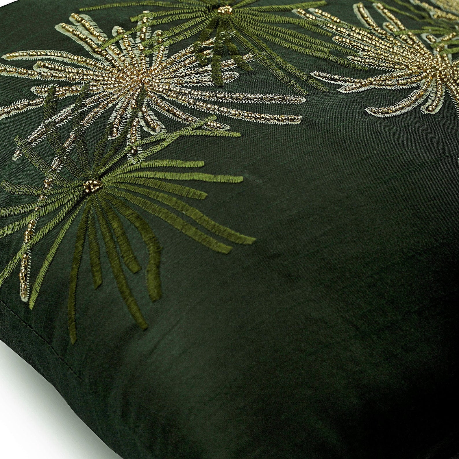 The HomeCentric Decorative Pillow Cover, Dark Green Throw Pillows Cover, Botanical Pillows Cover, Throw Pillow Covers Pack of 2, 18x18 inch (45x45 cm) Square Silk Pillowcase, Floral, - Green Foliage