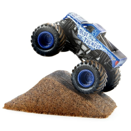 Monster Jam, Monster Dirt Starter Set, Featuring 8oz of Monster Dirt and 1:64 Scale Die-Cast Monster Jam Truck (Playset May Vary)