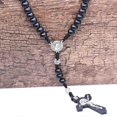 thumbnail image 4 of Collar de madera negra con forma de cruz de Cristo Jesús, rosario católico, 4 of 5