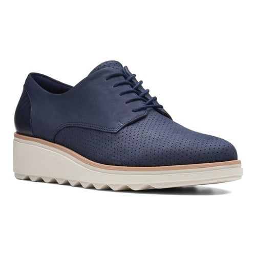 clarks oxford womens