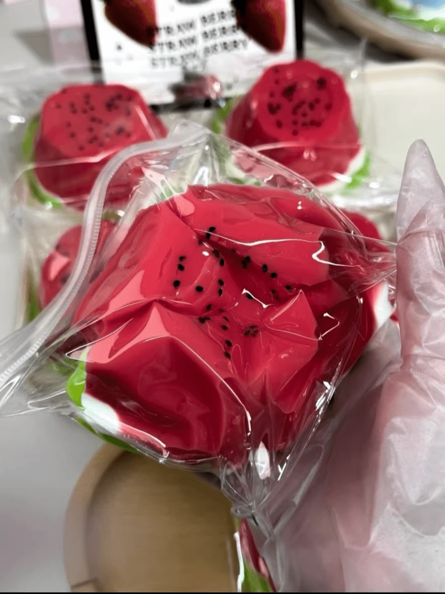 QDDLGRUI Taba Squishy Pink Kawaii Handmade Big Watermelon