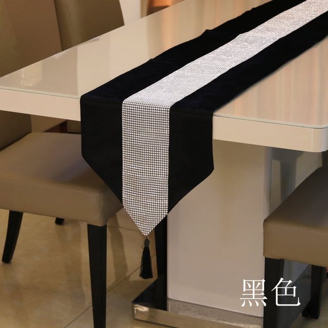 Chemin de table vertical Coréen Huit Couleurs Qualité Européenne et Coréenne