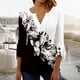 thumbnail image 2 of Blusa de verano para mujer con estampado de pliegues sexy y mangas 3/4 con cuello en V y botones OAVQHLG3B Store  lin121212, 2 of 5
