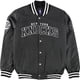 thumbnail image 1 of G-III Sports Hombres NY Knicks Varsity Chamarra, Negro, Grande, 1 of 3