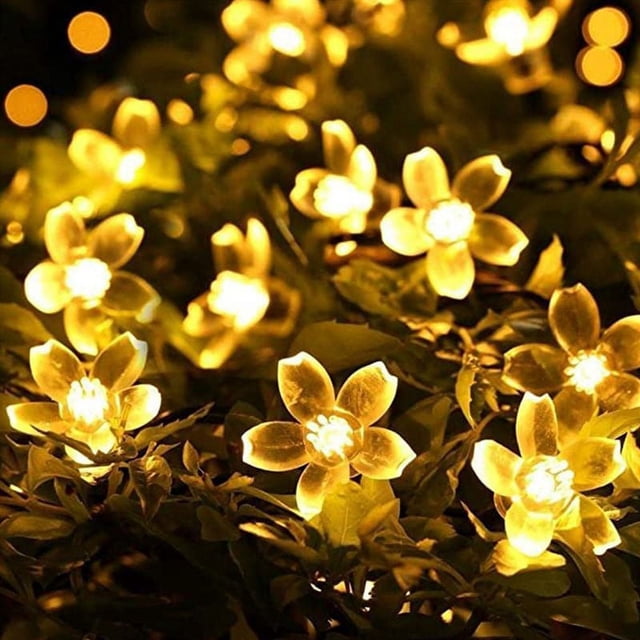 Cadena de luces solares con forma de flor de cerezo, impermeable, LED para exteriores, jardín, patio, decoración navideña para interiores (12 m, blanco cálido)
