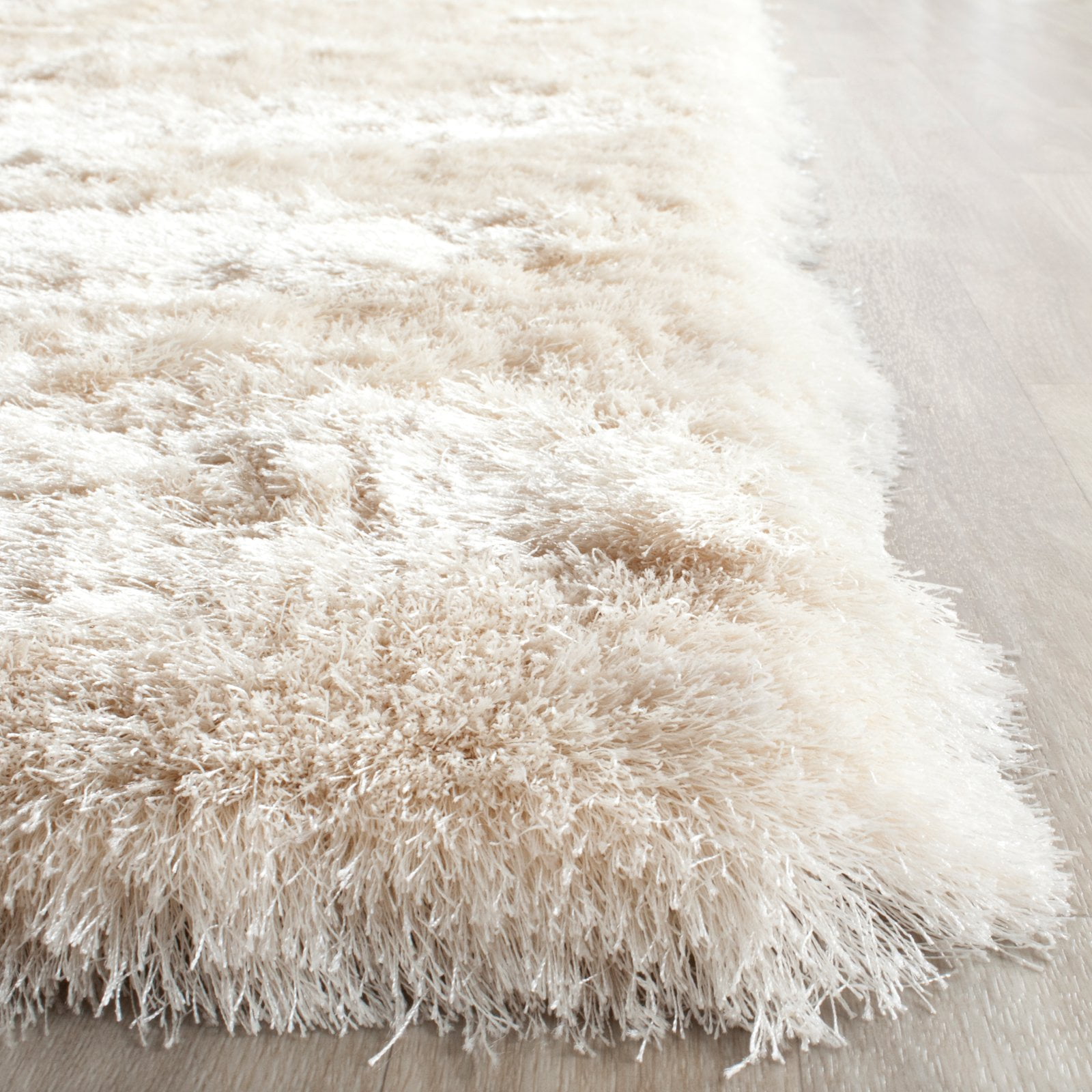 SAFAVIEH Paris Darwin Plush Polyester Shag Area Rug, Ivory, 5' x 5' Square