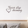 thumbnail image 1 of Adhesivos de pared con cita inspiradora «Nunca dejes de soñar», 1 of 4