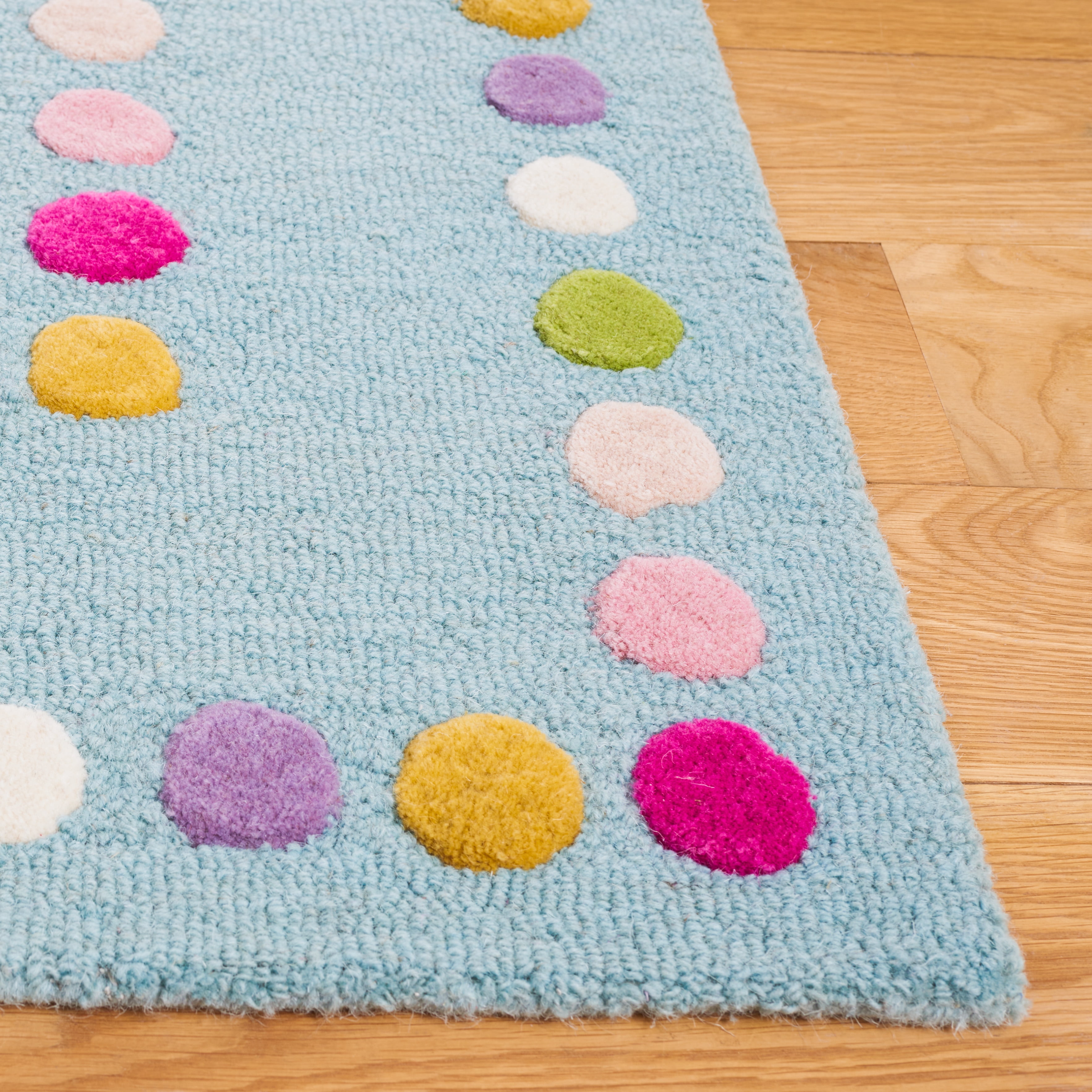 SAFAVIEH Kids Bordered Bold Polka Dots Area Rug, Blue/Pink, 4' x 6'
