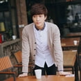 thumbnail image 1 of Suéter de punto de primavera y otoño para hombre, cárdigan fino, color sólido, chaqueta de punto de algodón con cuello en V para hombre joven, 1 of 6