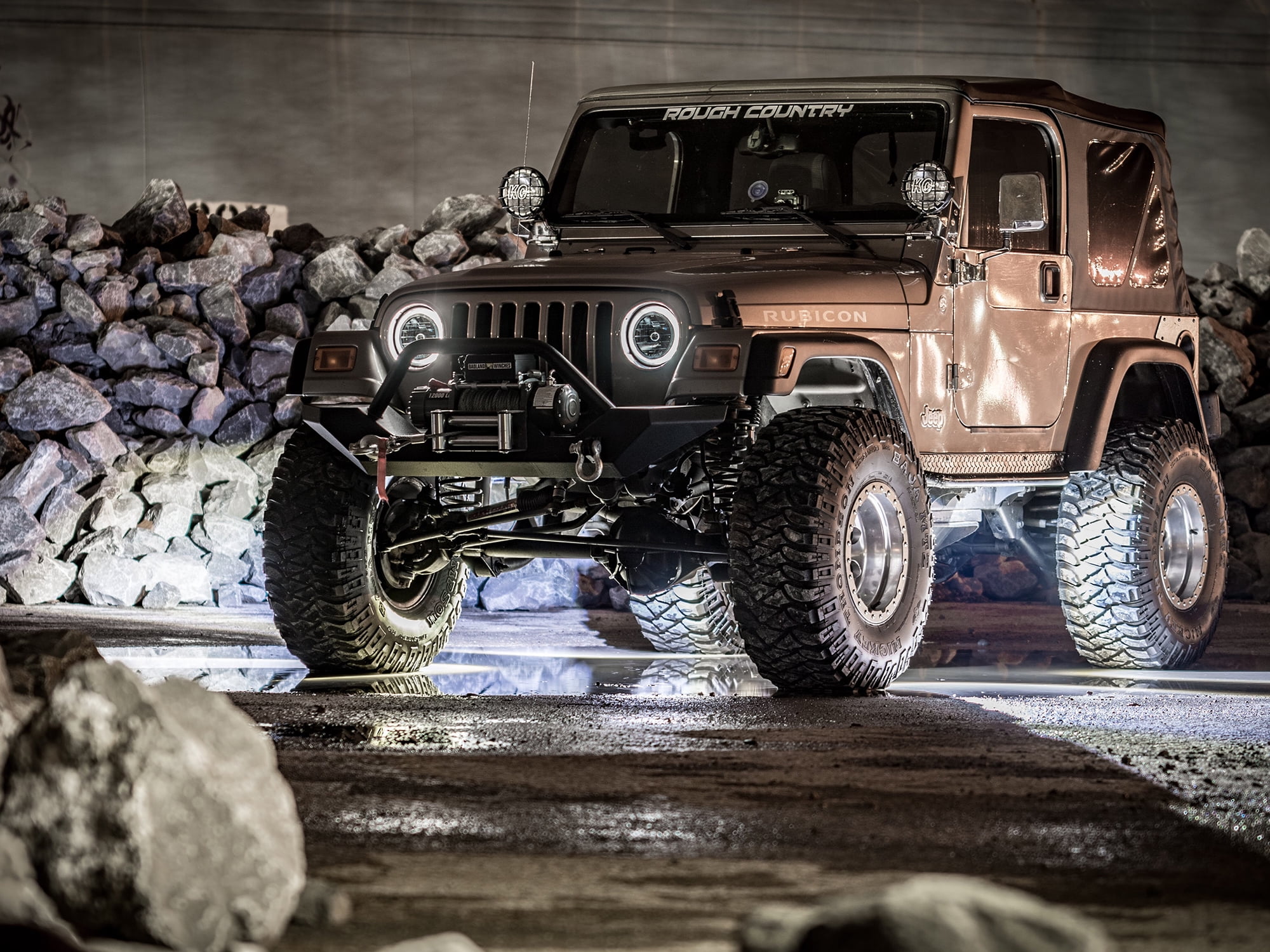 Rough Country 4" Suspension Lift Kit for 1997-2006 Jeep Wrangler TJ - 66130