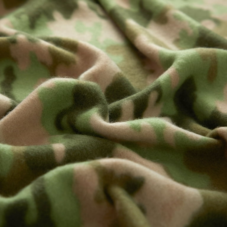  Camo Flannel Fleece Throw Blanket,All Season Red Black