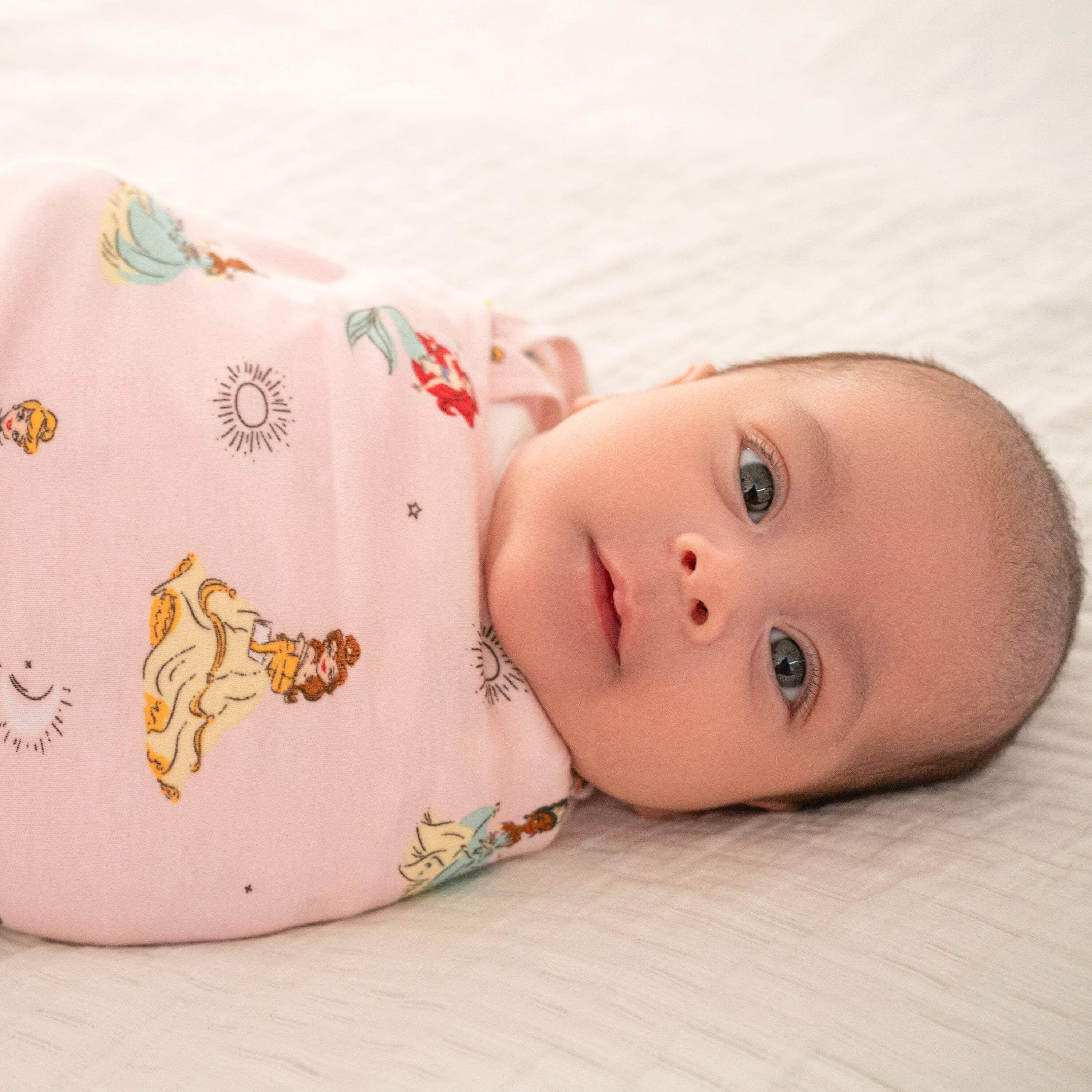HALO Disney 100% Cotton Swaddle Tog 1.5, Disney Princess Pink, Newborn
