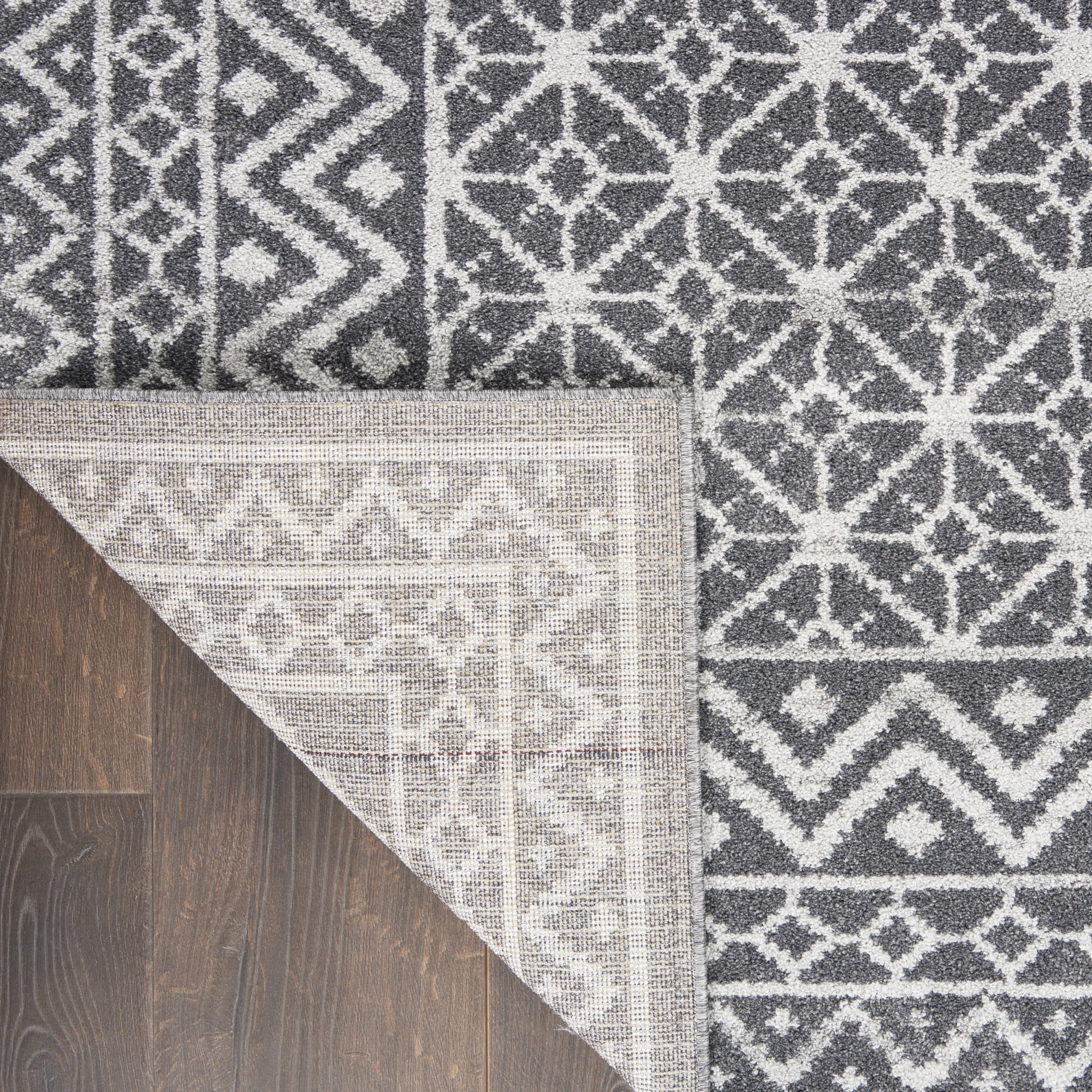 Nourison Palermo 5'3" x 7'3" Charcoal Silver Bohemian Indoor Rug