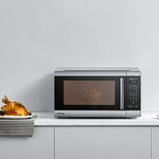 Toshiba 2.2 cu. ft. 24.4 Microwave Oven in Stainless Steel