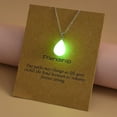 thumbnail image 1 of Collar de Cristal Fluorescente Luminoso con Colgante Hexagonal Que Brilla En La Oscuridad, Cadena de Aleación de 50 Cm con Tarjeta de Amistad, Ideal para Halloween, Navidad o Fiestas, Piedra de 3,8 C, 1 of 5