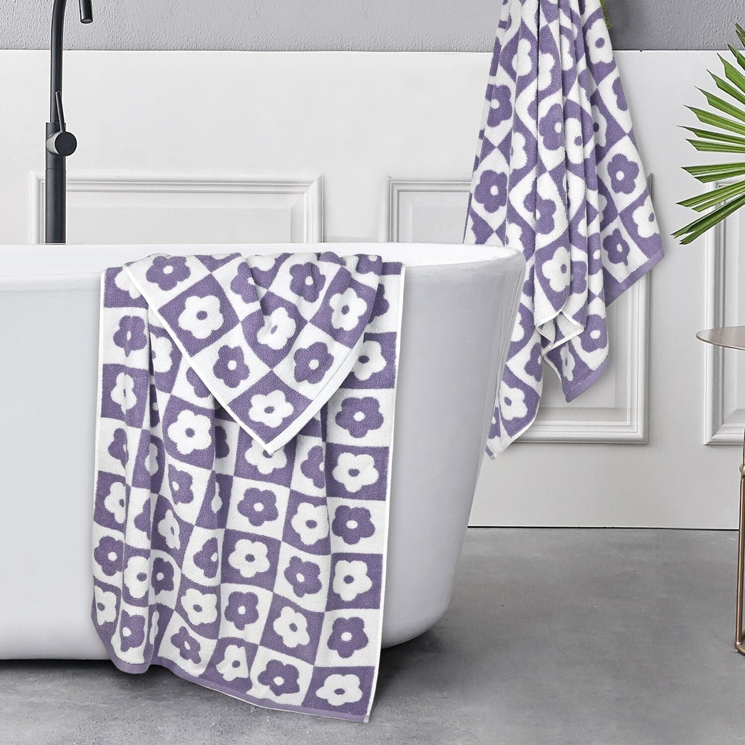 2-Pieces Luxury Bath Towels Checkered Floral, Pink Shower Towel for Women Girls 27.5x55 Inches, 100% Cotton Absorbent Body Towels