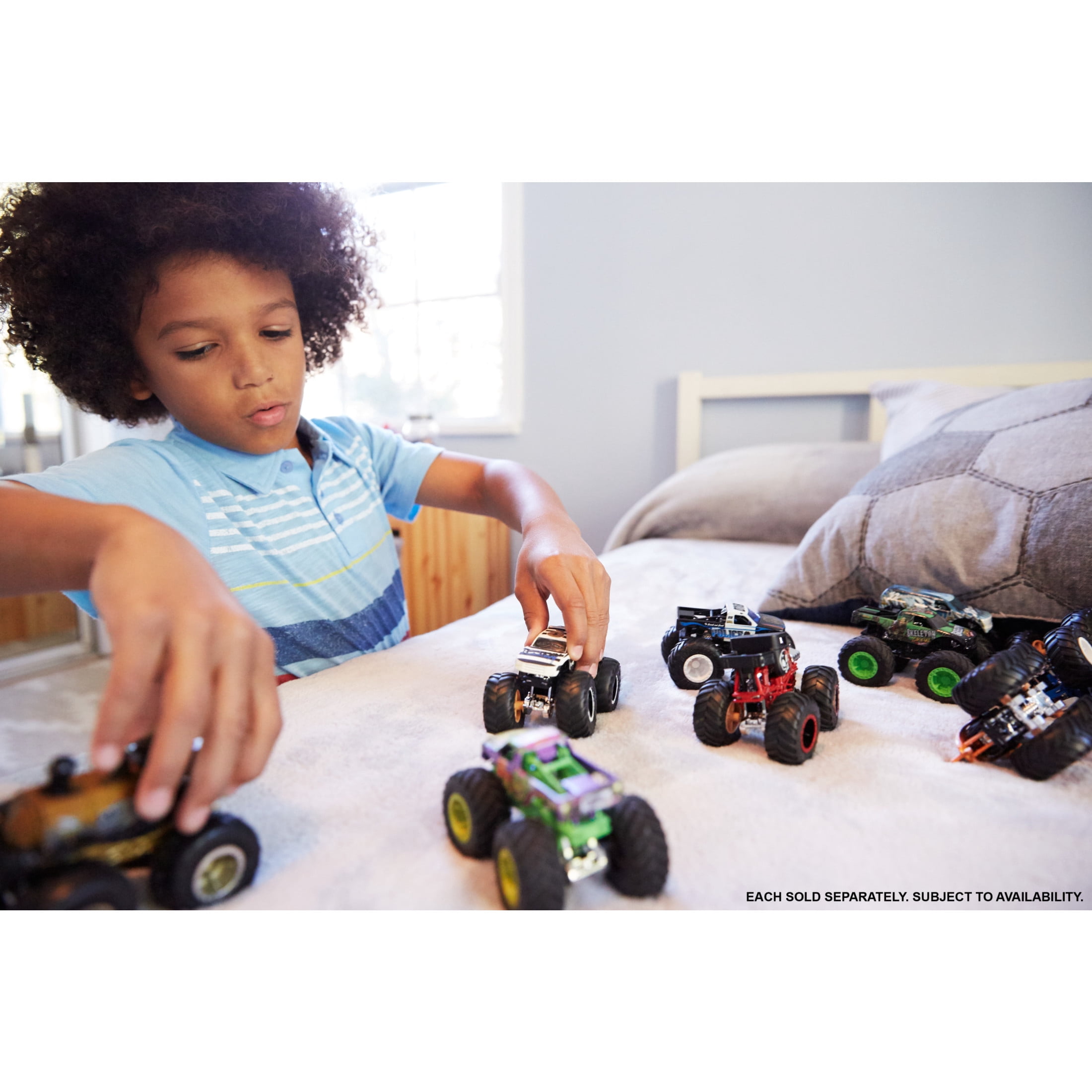 Hot Wheels Monster Trucks, 1:64 Scale Toy Truck & 1 Crushable Car (Styles & Colors May Vary, Items May Not Be Pictured)