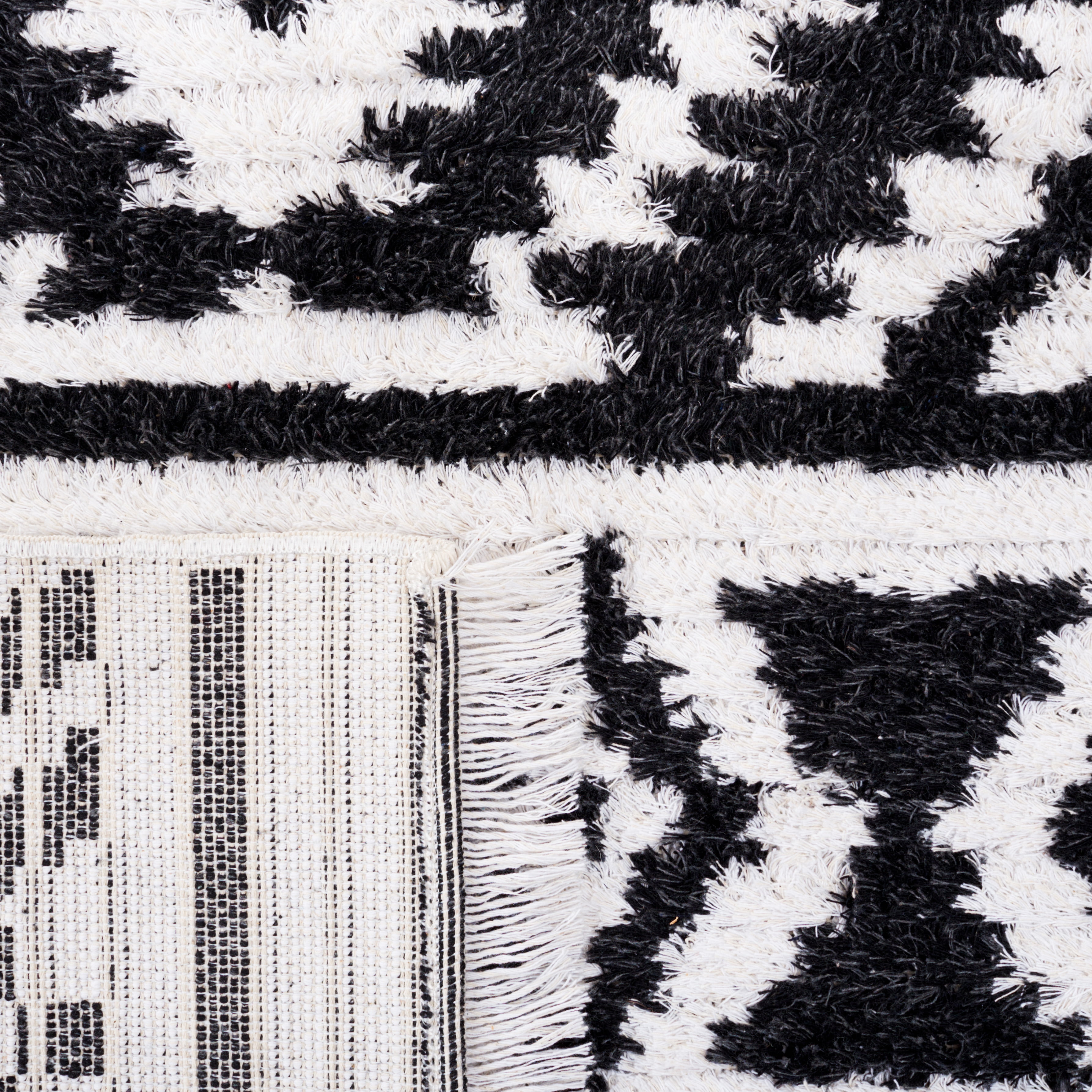 SAFAVIEH Augustine Emmett Geometric Area Rug, Black/Ivory, 6'4" x 6'4" Square