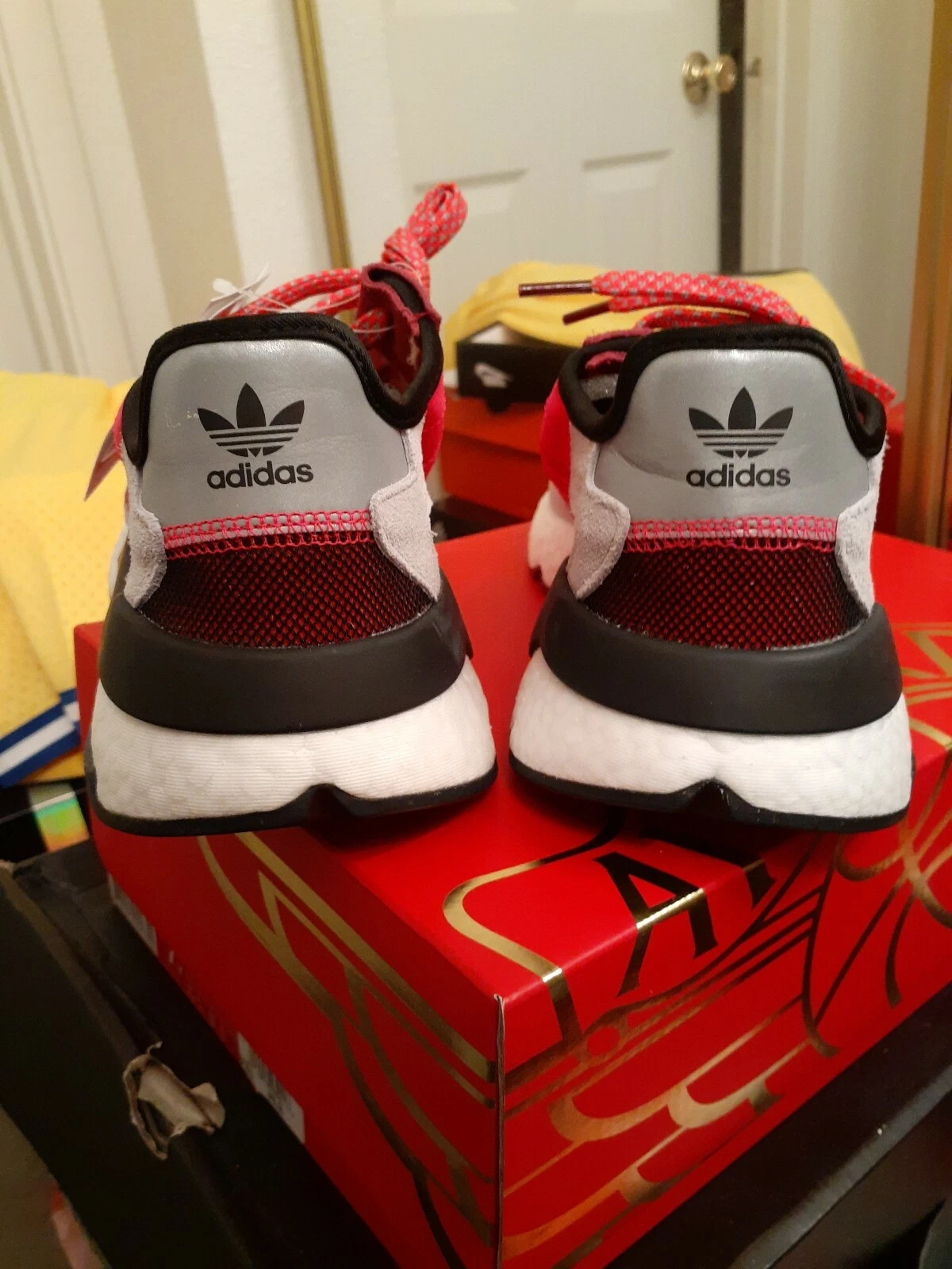 New Nite Jogger Shock Red Size 8.5 v2 bred off scott max db  display picture 1