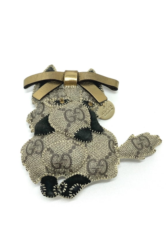 Pre-Owned GUCCI Fox Guccioli Keychain Charm in GG Supreme Canvas, Beige (Good)