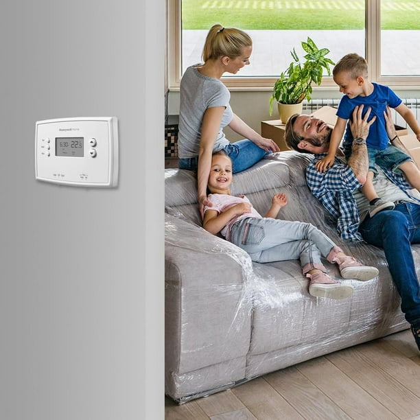 Honeywell 1-Week Programmable Thermostat – Digital Display, ±0.5°C Accuracy, Save Up To 33% Energy