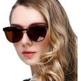 thumbnail image 1 of Shiqi-Ventage Lunettes de Soleil Polarisées Femmes Tendance Classique Rétro Lunettes de Mode Protection UV 53MM, 1 of 4