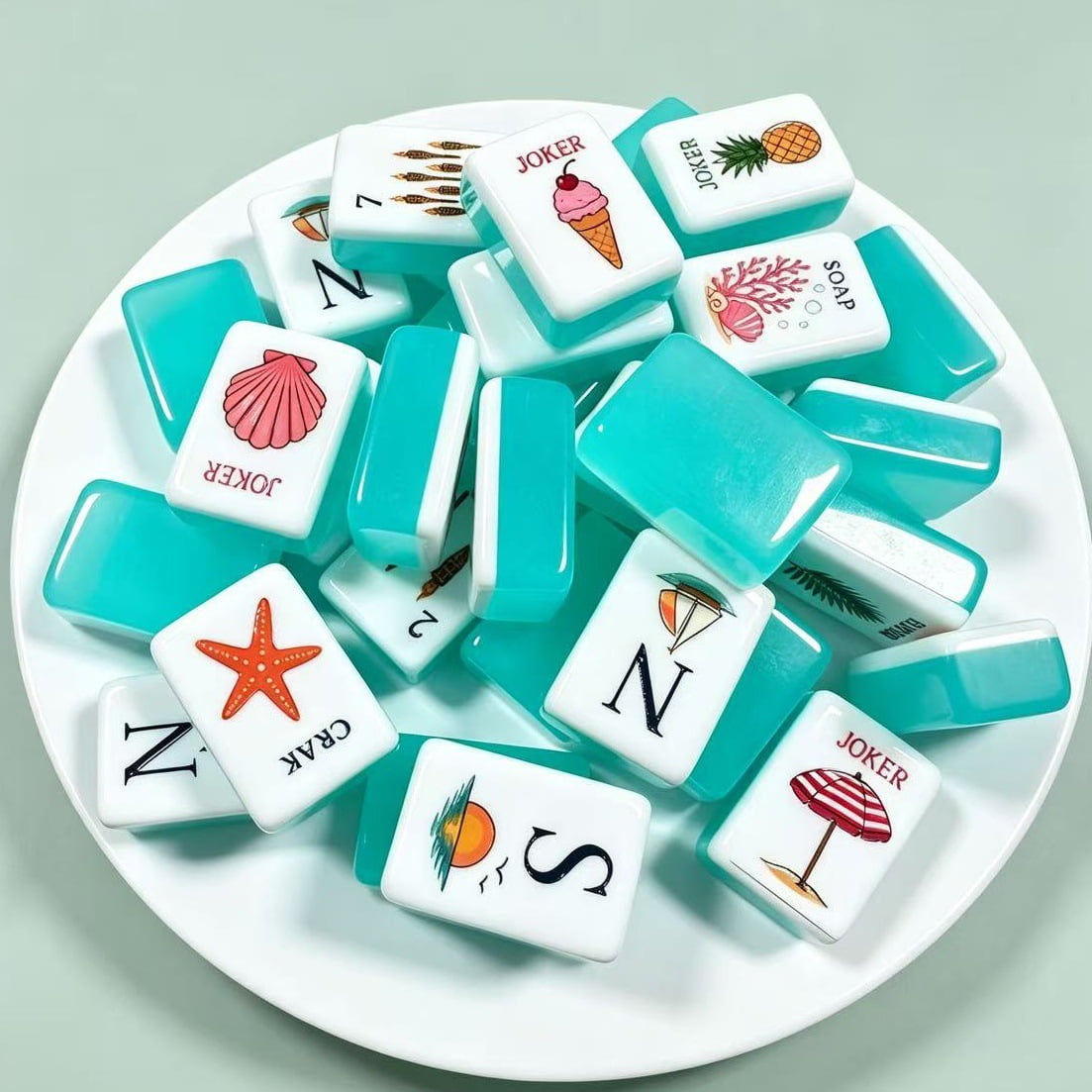 160-Piece American Mahjong Set Jelly Green Acrylic Mahjong Set with Carrying Bag for Game Night & Travel