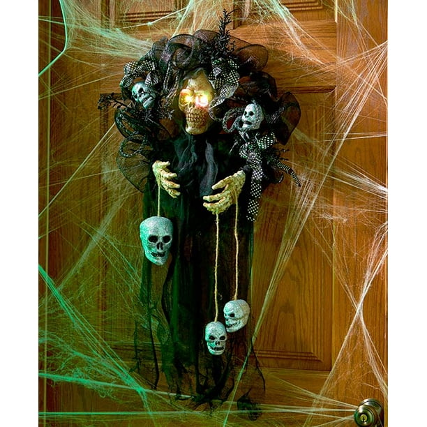 Haunting Home Decor Skull with Lighted Eyes Halloween Decoration Wreath