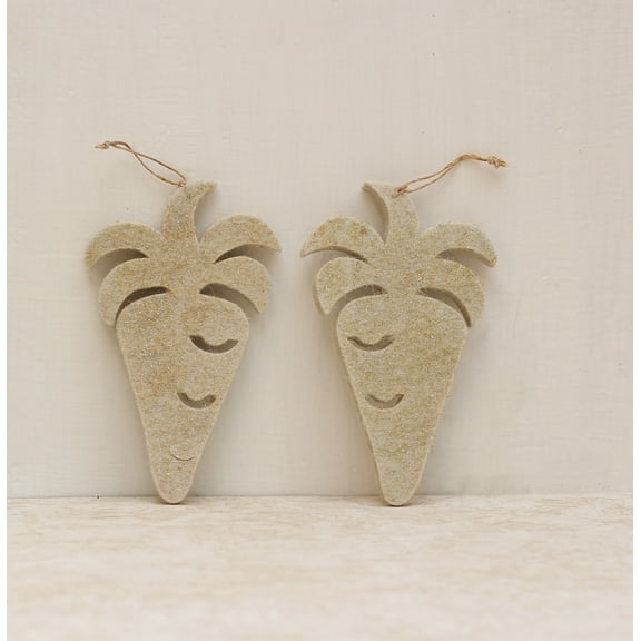 De Kulture Works Wool Felt Hanging Carrat Ornament, Needle Felted, Handmade, 3x0.2x5 Inches, 1 Pack