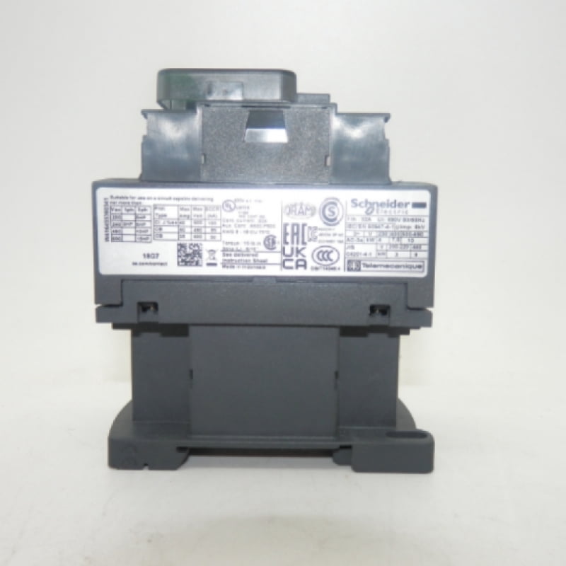 Schneider Electric LC1D18G7 3P 18A Motor Control DIN Rail Contactor