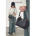 thumbnail image 3 of Bolso de mano de piel de vaca de primera capa de alta calidad con grano de lichi para mujer, informal, sencillo, de un solo hombro, tipo bandolera, novedad de 2024, 3 of 5