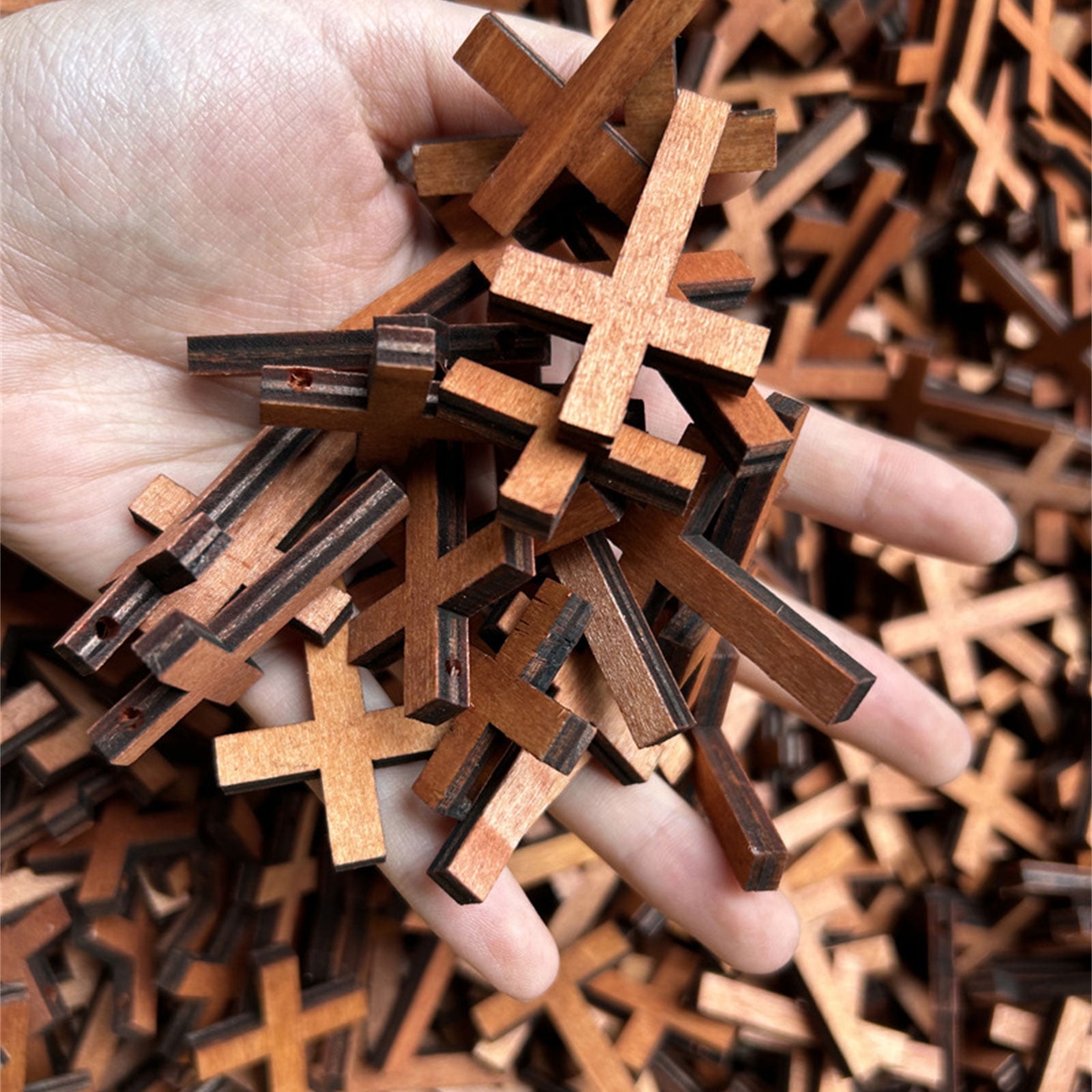 100Pcs Small Wooden Crosses Charm Pendant for Jewelry Making DIYS Craft Necklace Bracelets Earring Key Chain