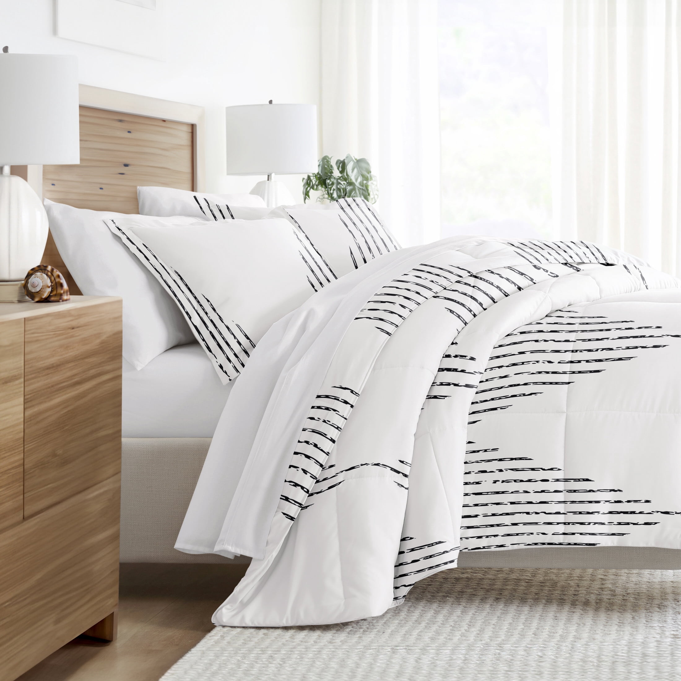 Noble Linens 2-Piece Gray Diamond Stripe Print Comforter Set, Twin/TwinXL