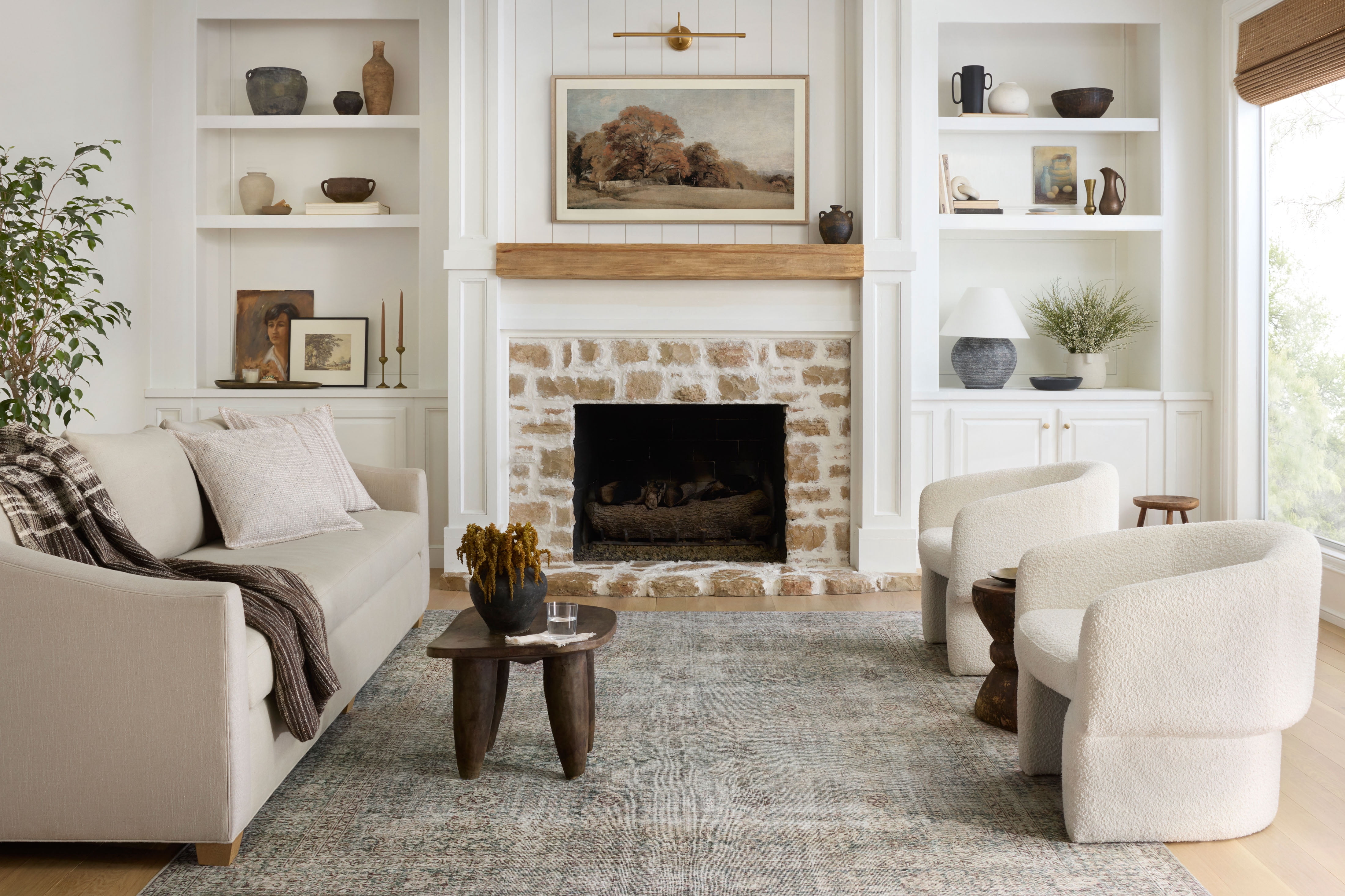 Chris Loves Julia x Loloi Jules Emerald / Antique Ivory 3'-6" x 5'-6" Accent Rug