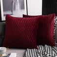 thumbnail image 1 of Fundas de almohada rojas: Paquete de 2 fundas de almohada decorativas cuadradas de terciopelo a rayas originales de pulgadas para sofá de granja, 1 of 5