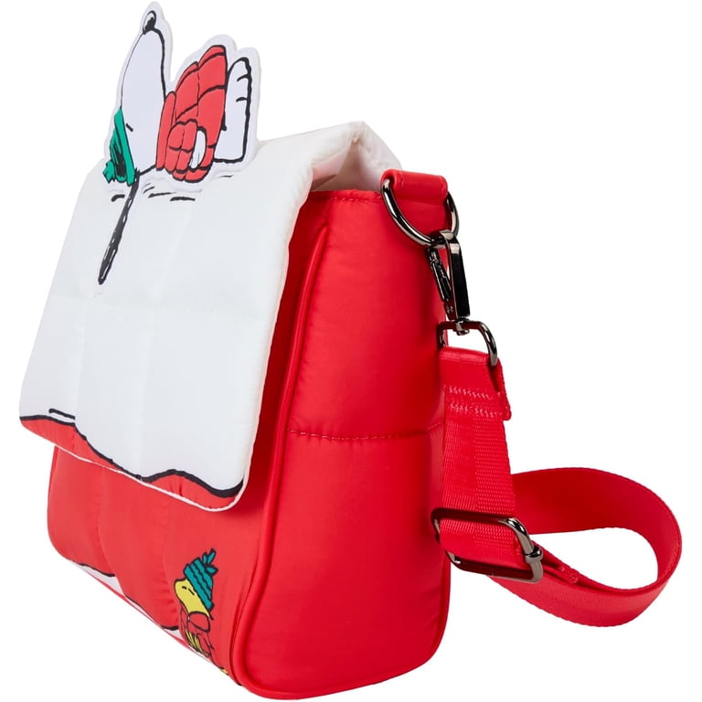 Peanuts Snoopy and Woodstock Snow Day Doghouse Crossbody Bag  display picture 2