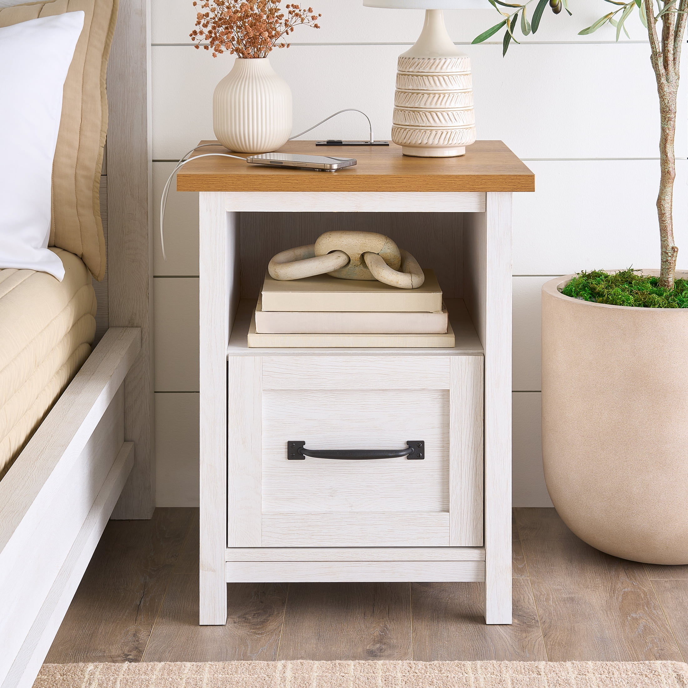 Better Homes & Gardens Modern Farmhouse Nightstand with USB