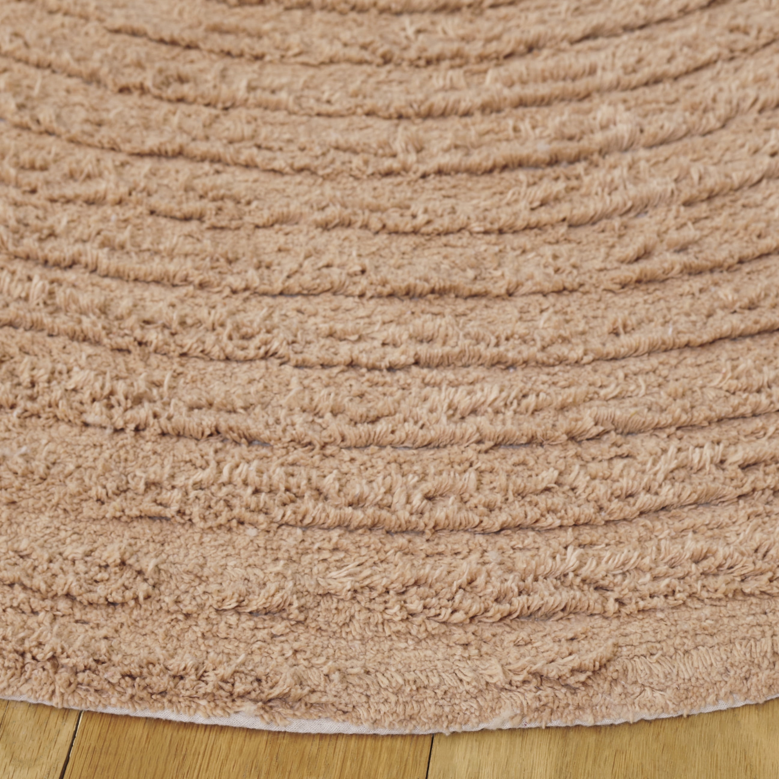 Safavieh Easy Care Edythe Solid Machine Washable Area Rug, Orange, 5' x 5' Round