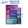thumbnail image 2 of Manta Loxezom Horse Lover de franela suave, 127 x 102 cm, 2 of 7